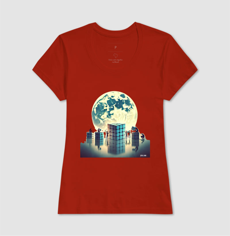 A LUA E O CUBO - Camiseta Confort Masculina e Feminina