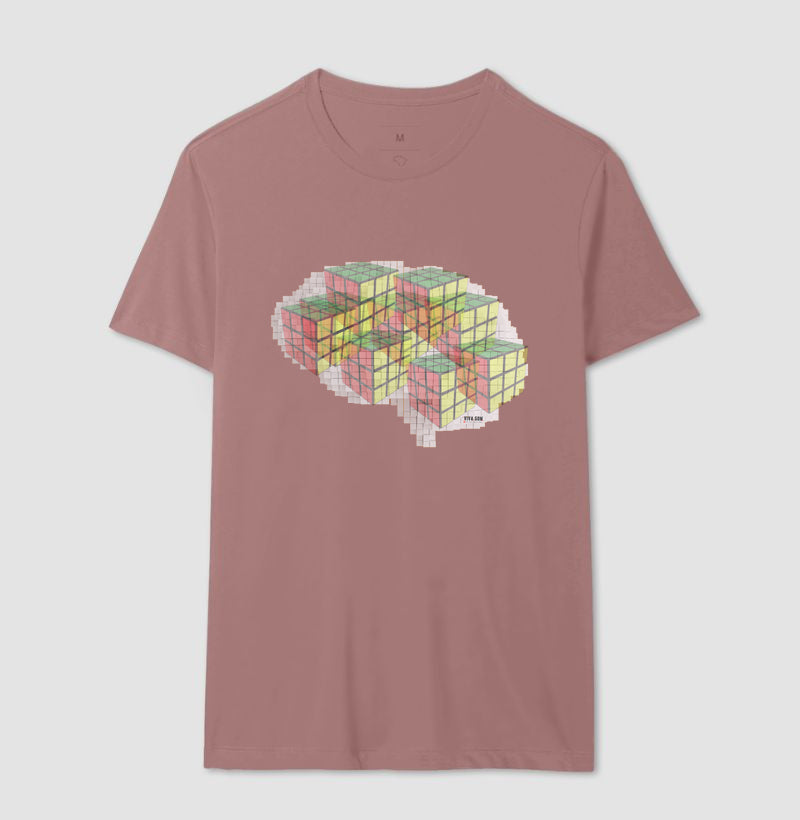 O Cérebro  com cubos mágicos - Camiseta Confort Masculina e Feminina