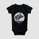 Galo Cantor “Quem Canta, Seus Males Espanta - Camiseta Confort Masculina / Feminina (100% Algodão) 497146