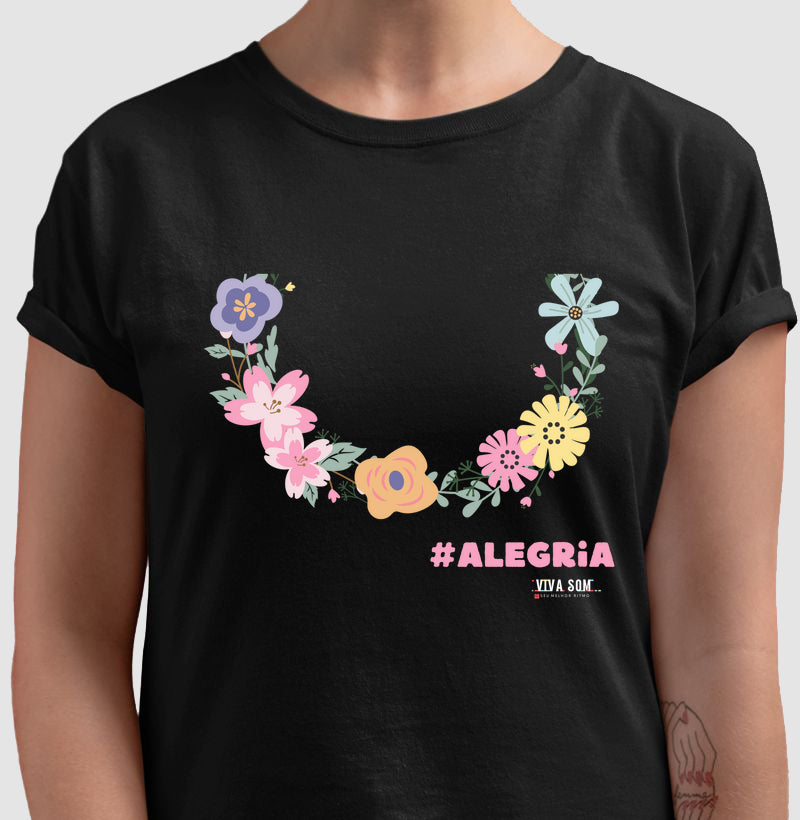 Colar de Flores -  Camiseta Confort Feminina e Masculinta