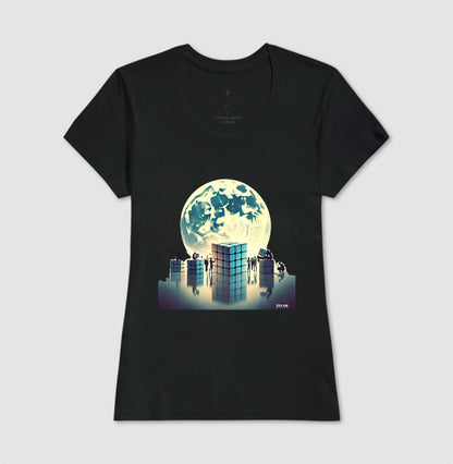 A LUA E O CUBO - Camiseta Confort Masculina e Feminina