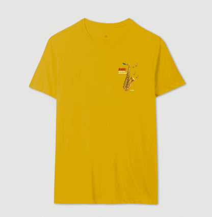 Sax: Gritar não é Melogia (lateral) -  Camiseta e Baby Look Confort