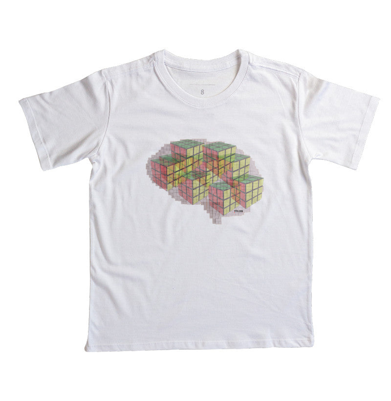 O Cérebro  com cubos mágicos - Camiseta infantil