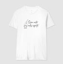 Caligrafia Leve “Quem Canta, Seus Males Espanta” - Camiseta Confort Feminina / Masculina (100% Algodão) 497146