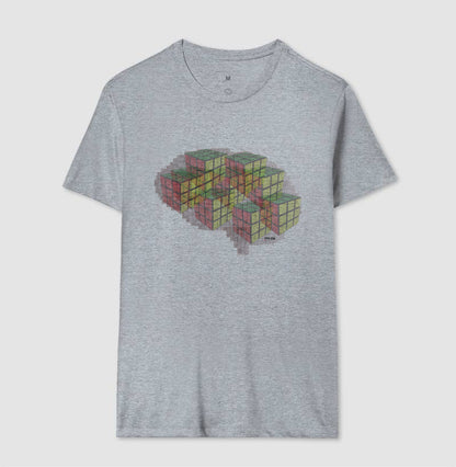 O Cérebro  com cubos mágicos - Camiseta Confort Masculina e Feminina