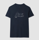 Caligrafia Leve “Quem Canta, Seus Males Espanta” - Camiseta Confort Feminina / Masculina (100% Algodão) 497146