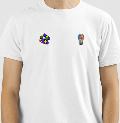 A lâmpada e o Cubo Mágico - Camiseta Confort Masculina e Feminina