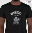 Algodão Peruano - Pai aventureiro no Jeep - Camiseta Masculina (clássica) e Feminina (baby look) 497146