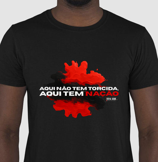Futebo - Aqui não tem torcida (central) - Masculina (camiseta) e Feminina (baby look) - Confort