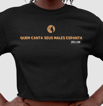 Quem canta seus Males Espanta Círculo - Cropped