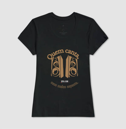 Caixas de Som “Quem Canta, Seus Males Espanta” - Camiseta Confort Feminina / Masculina (100% Algodão) 497146