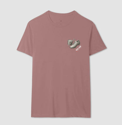 Futebol - Chuteira e tambor minimalista - Camiseta Masculina(clássica) Feminina (baby look)